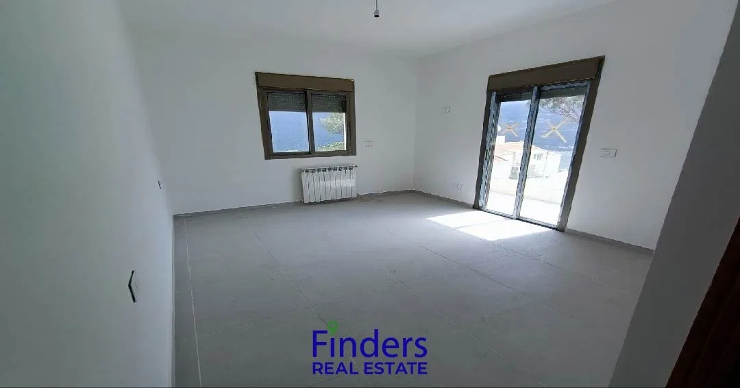 Apartment for sale in Baabdat, photo 5