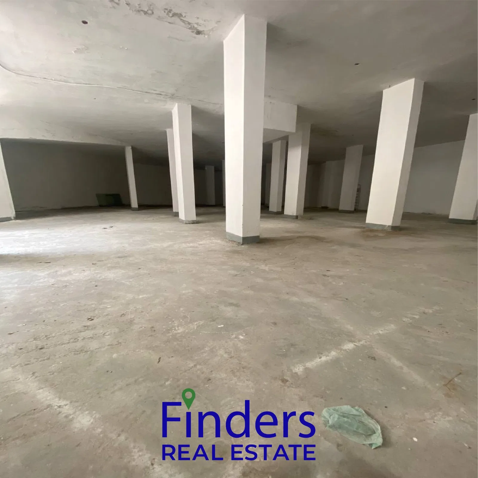 Warhouse For Sale in Ras El Dekwaneh, photo 2