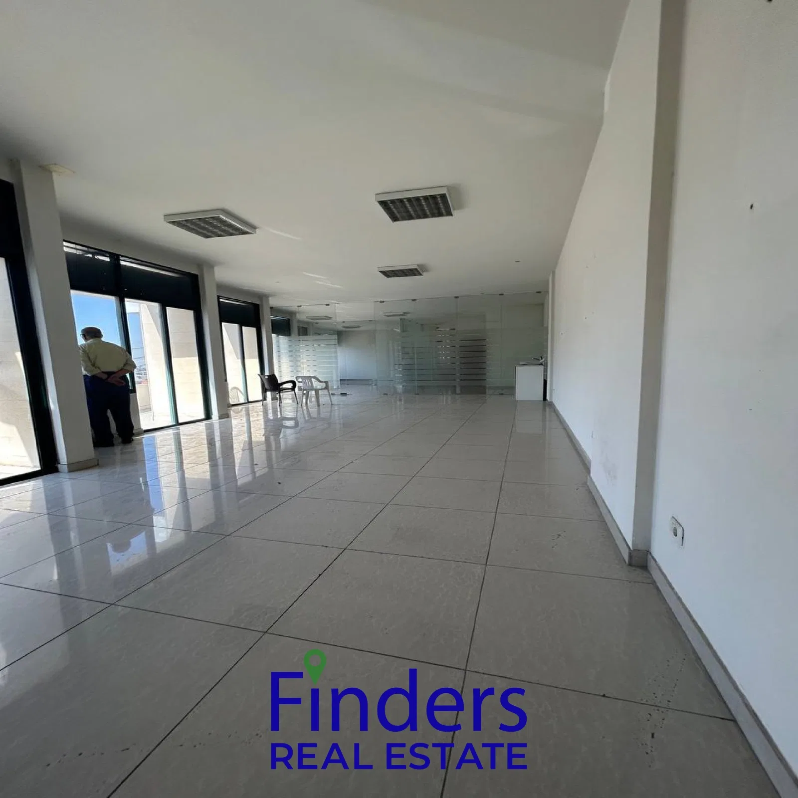 Office for rent in Mansourieh, photo 2