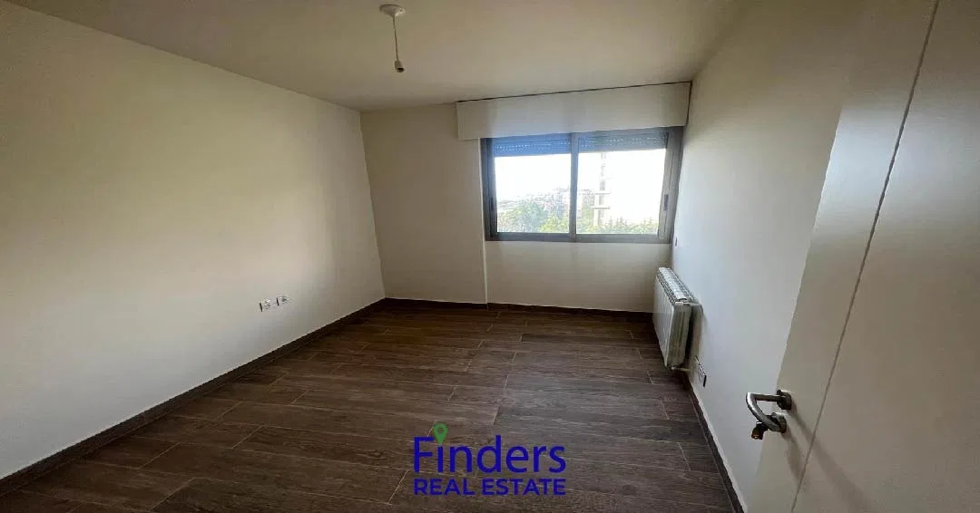 Apartment for sale in Louaizeh, photo 3