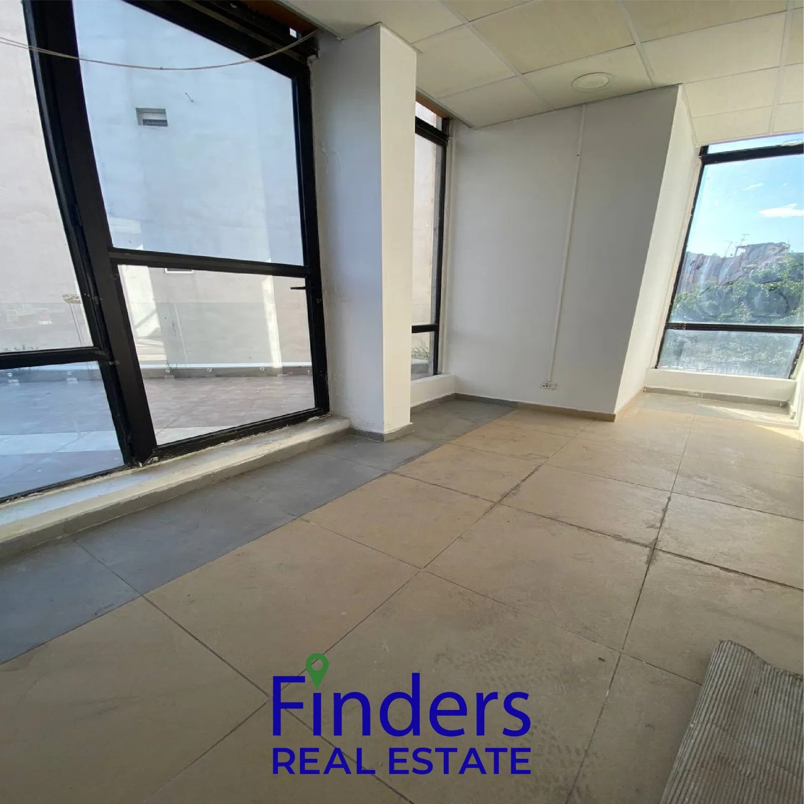 Office for rent in Sad El Baouchriyeh!, photo 2