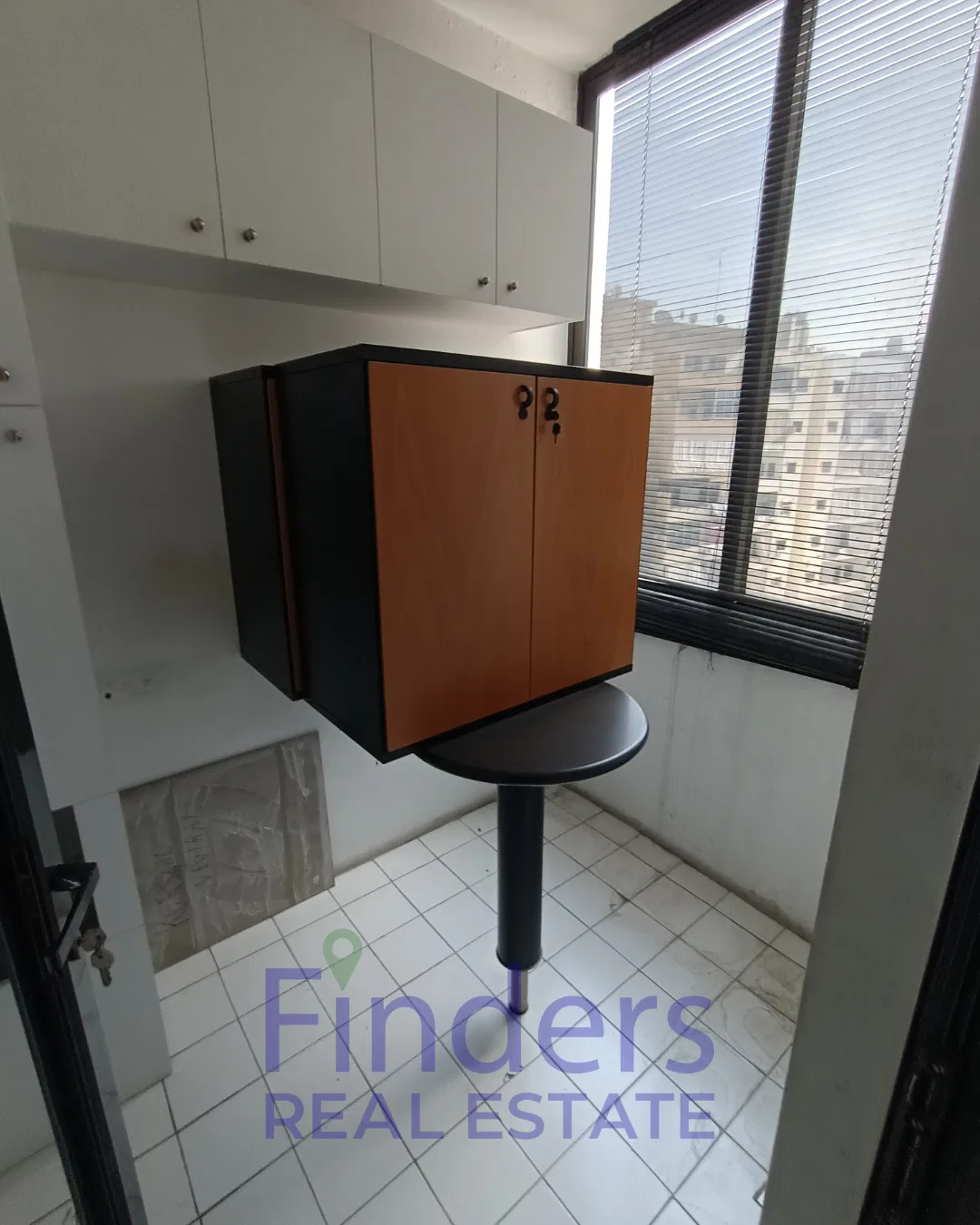 Office for rent in Jdeideh!, photo 4
