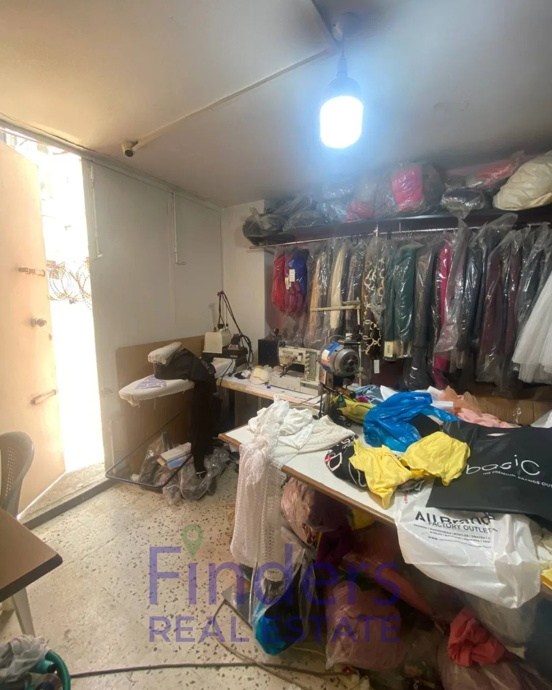 Shop with land for sale in Dekwaneh-slave!, photo 3