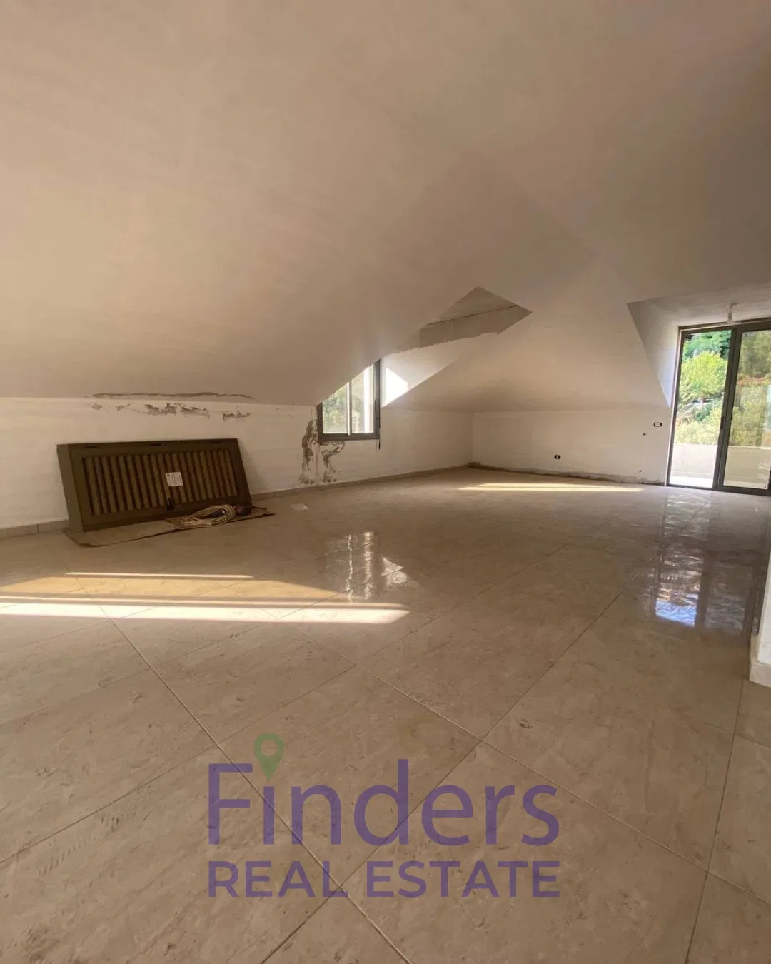 Rooftop for sale in Mansourieh!, photo 2