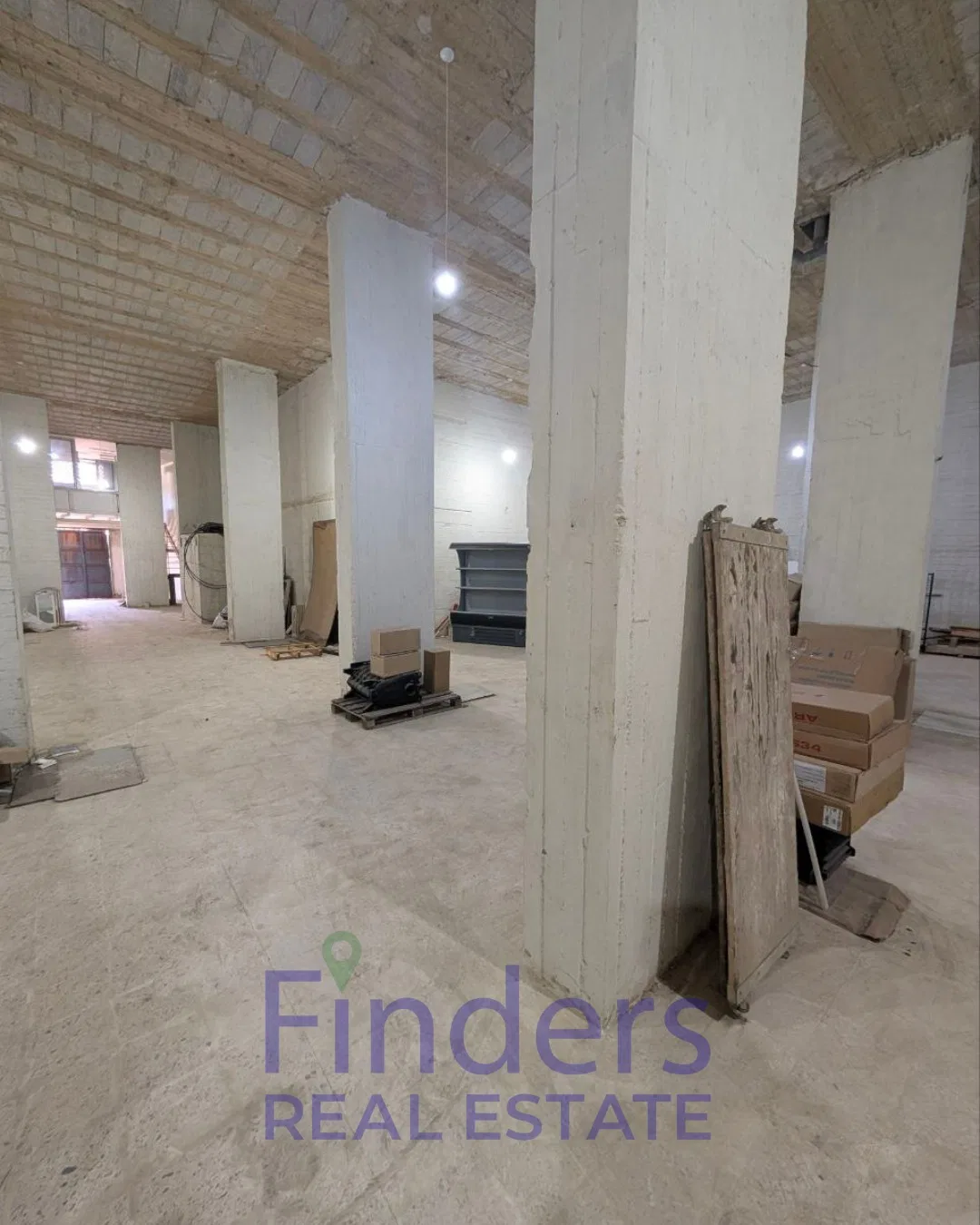 Warehouse for sale in Jouret El Ballout!, photo 3