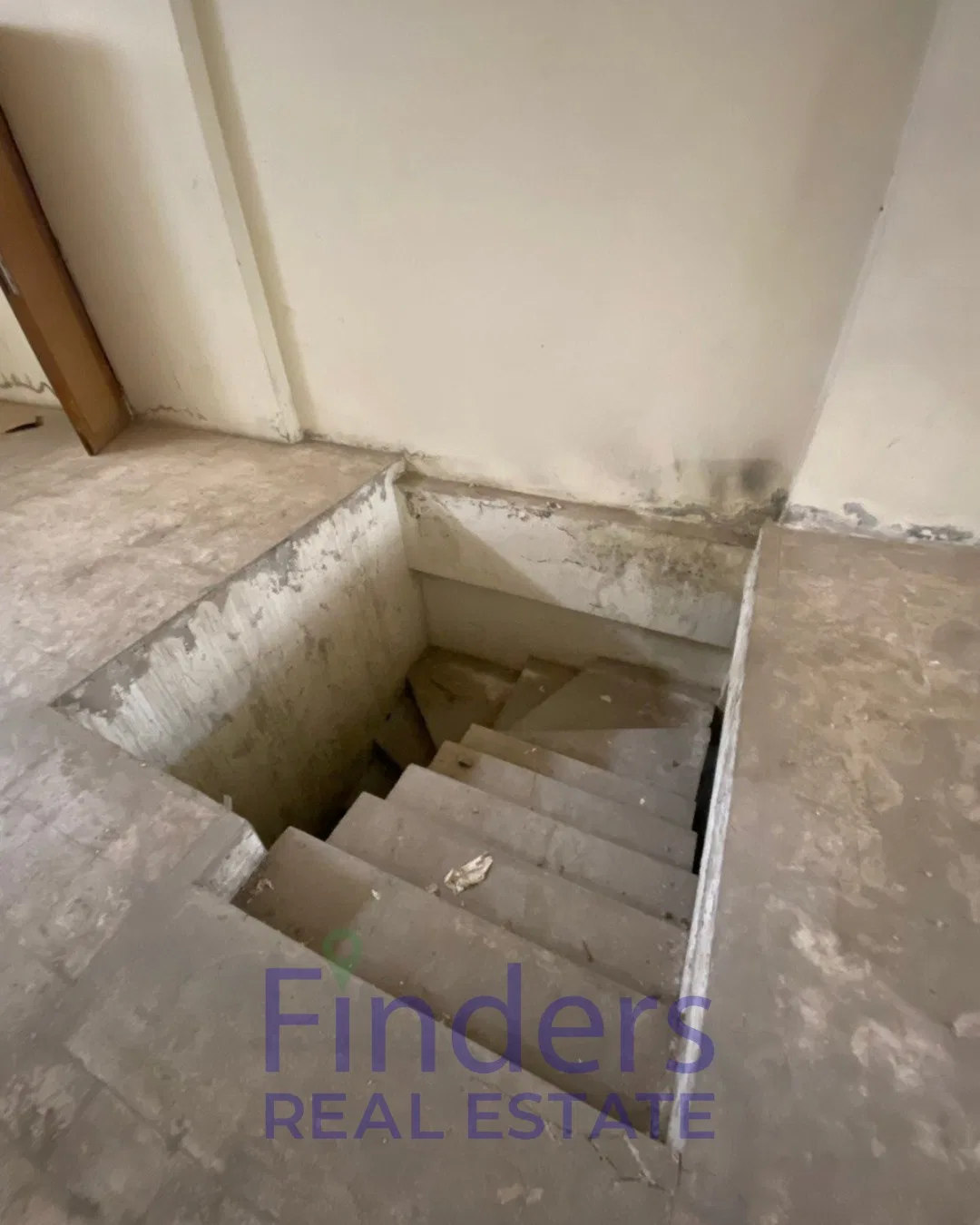 2-Floor shop for rent in Beit Mery!, photo 2