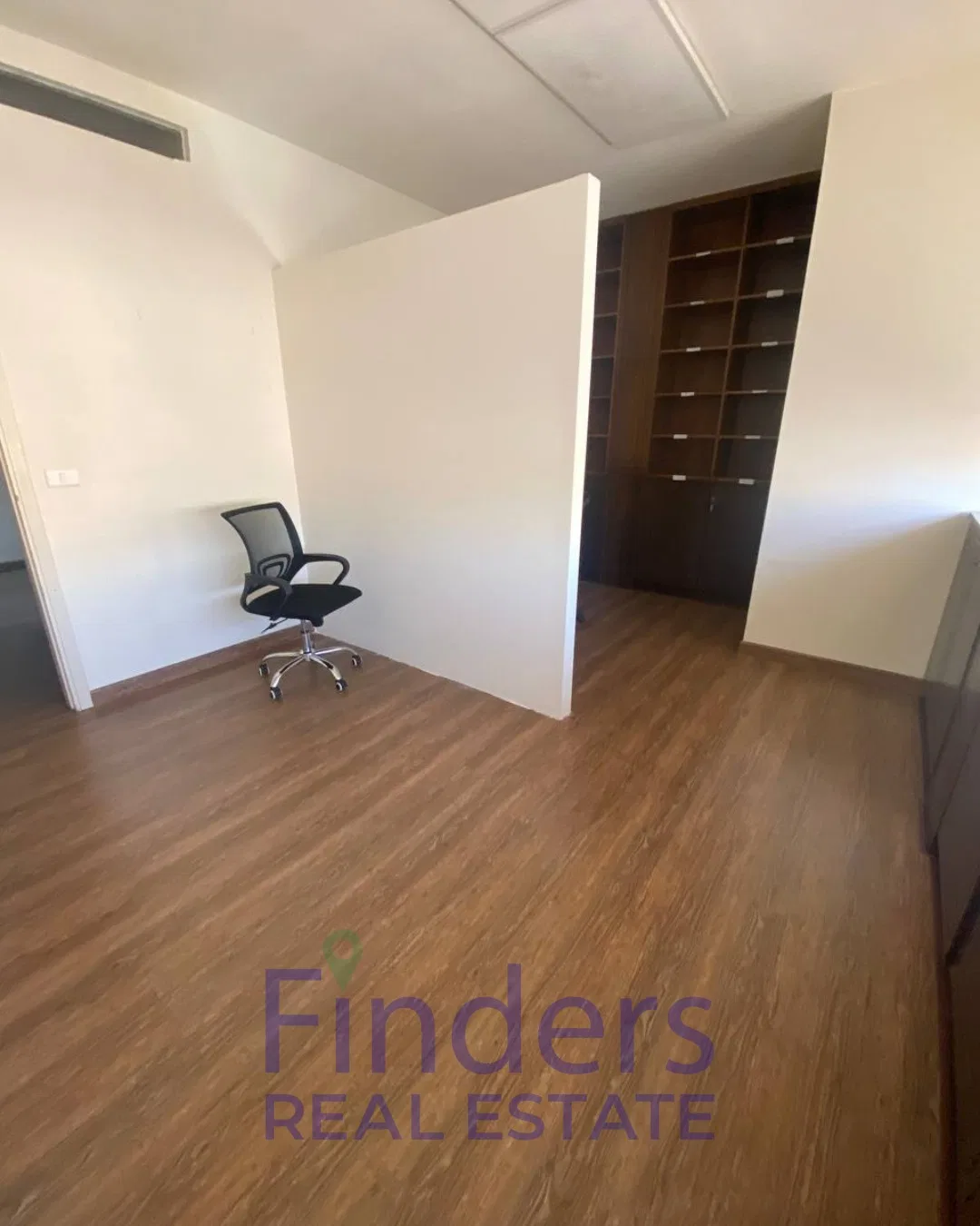 Office for rent in Baouchriye!, photo 5