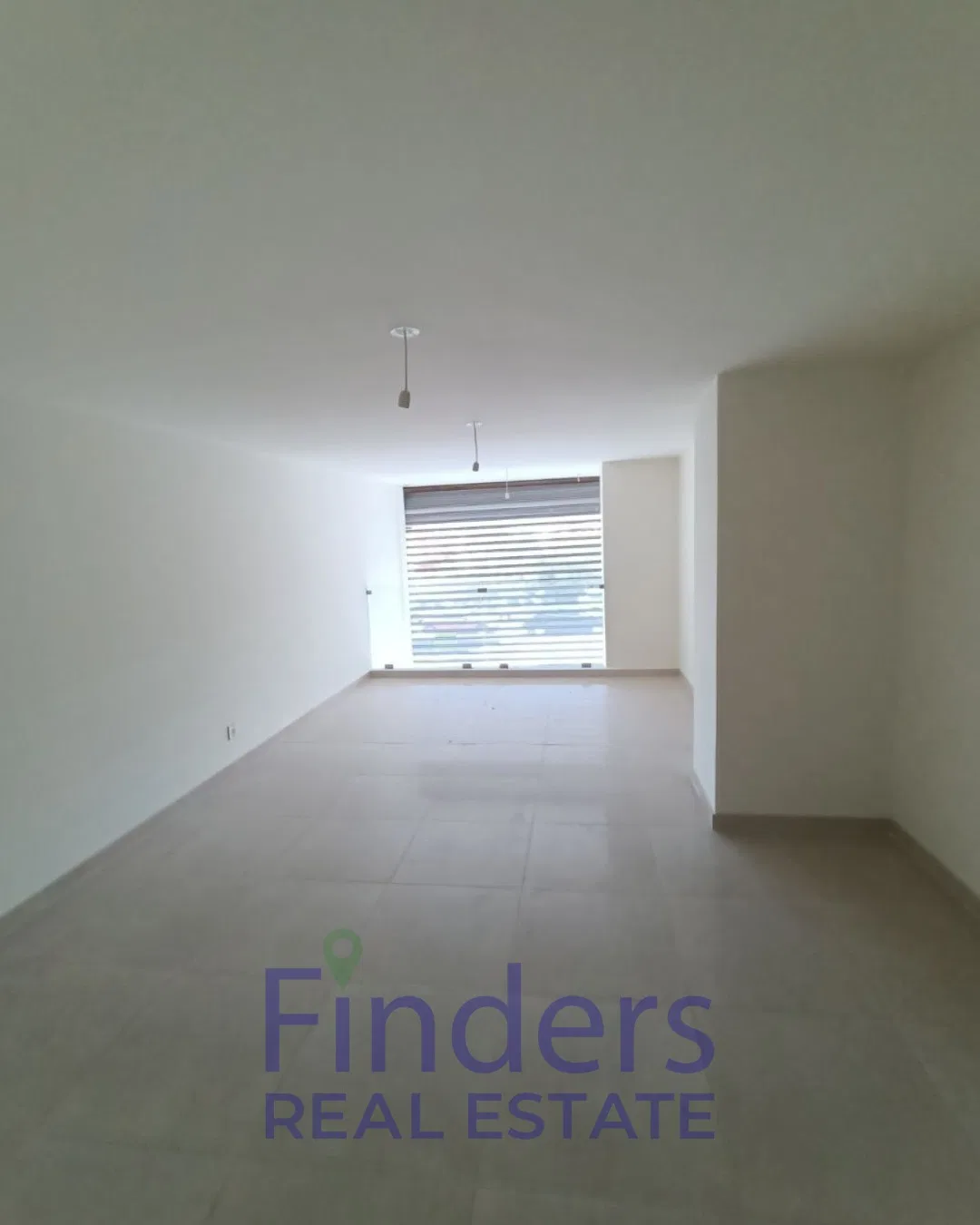 A 2-floor shop for rent in Bourj Hammoud!, photo 2