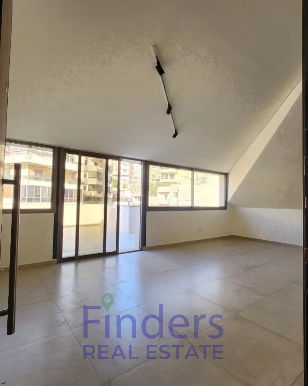 Duplex for sale in Biaqout!, photo 3
