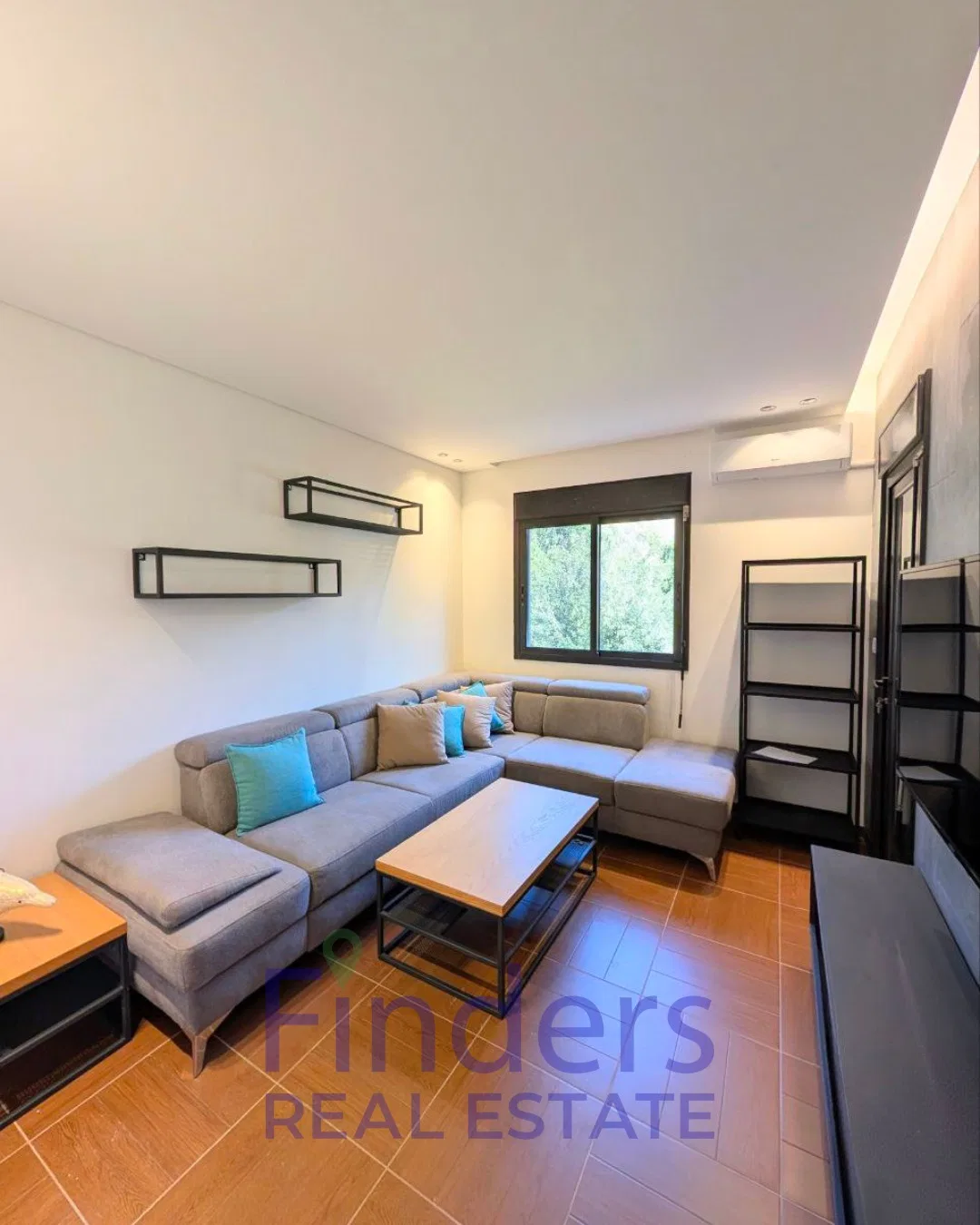 Apartment for rent in Jouret Al Ballout!, photo 2