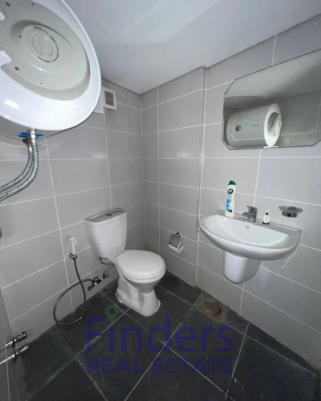 2-Floor shop for sale in Jal El Dib!, photo 4