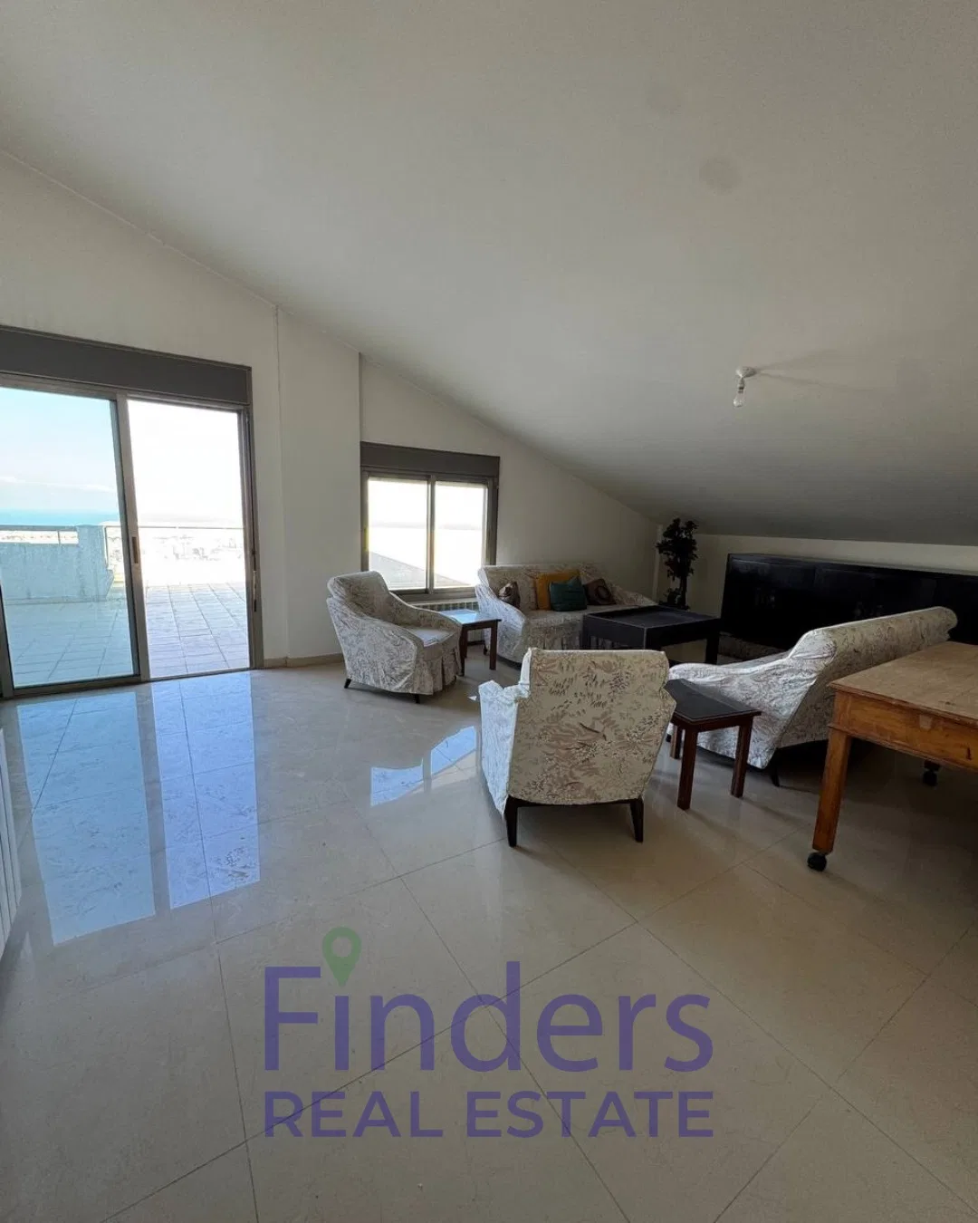 Rooftop for rent in Mansourieh-Ain Najem!, photo 2