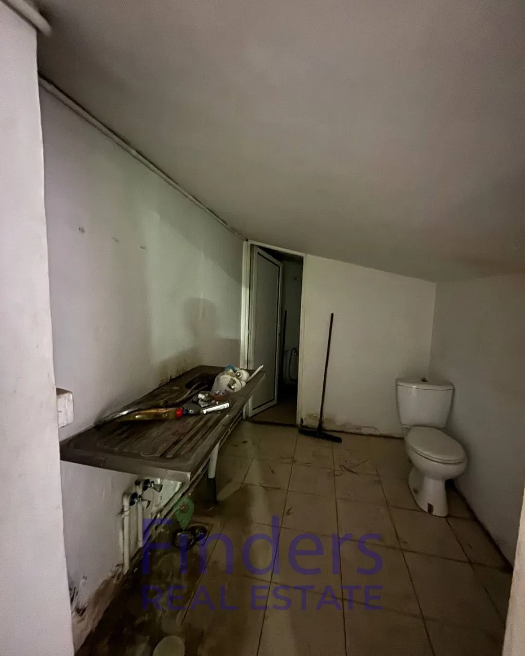 2-Floor warehouse for rent in Jdaide, photo 7