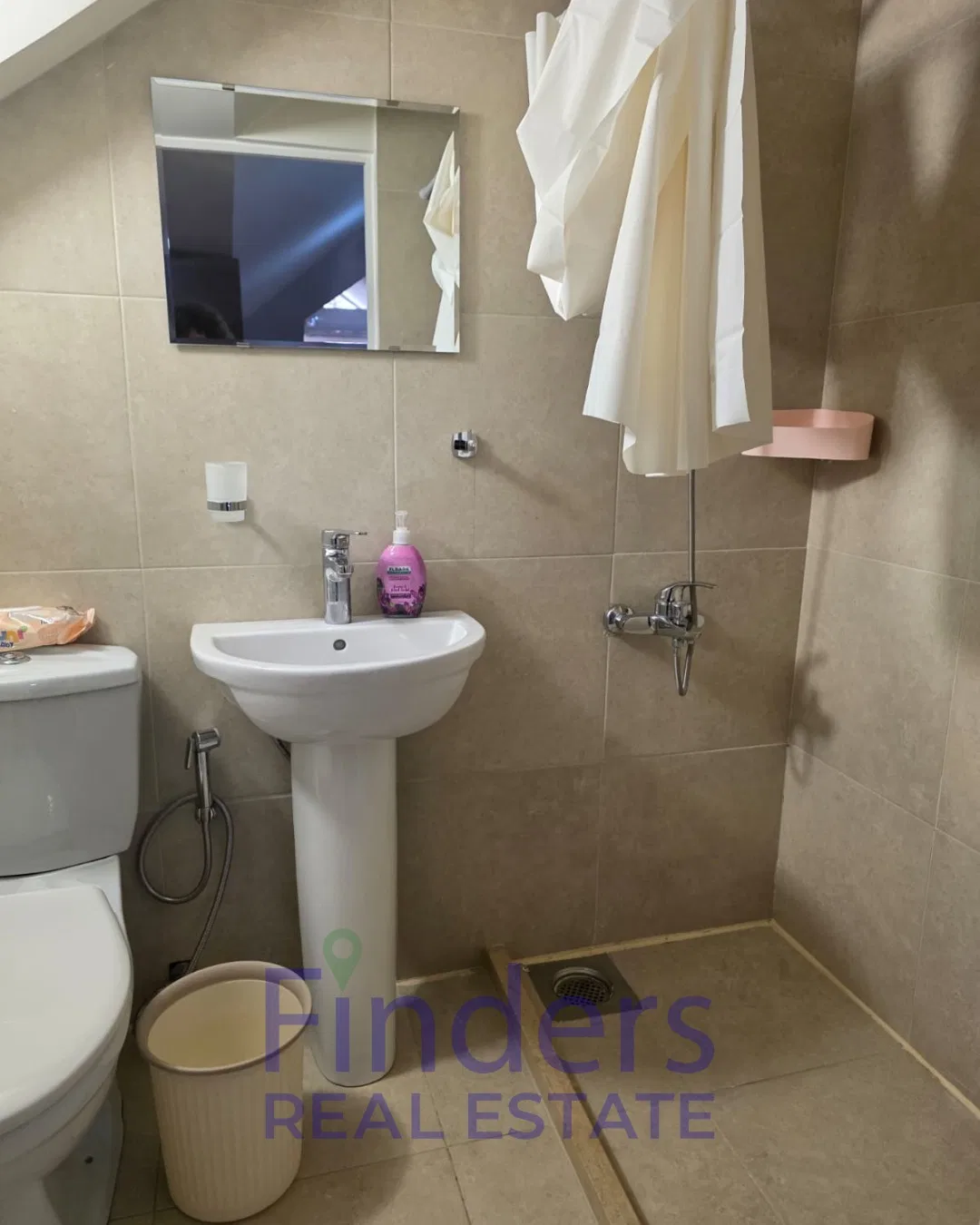 Studio for rent in Mazraat Yachouh!, photo 3