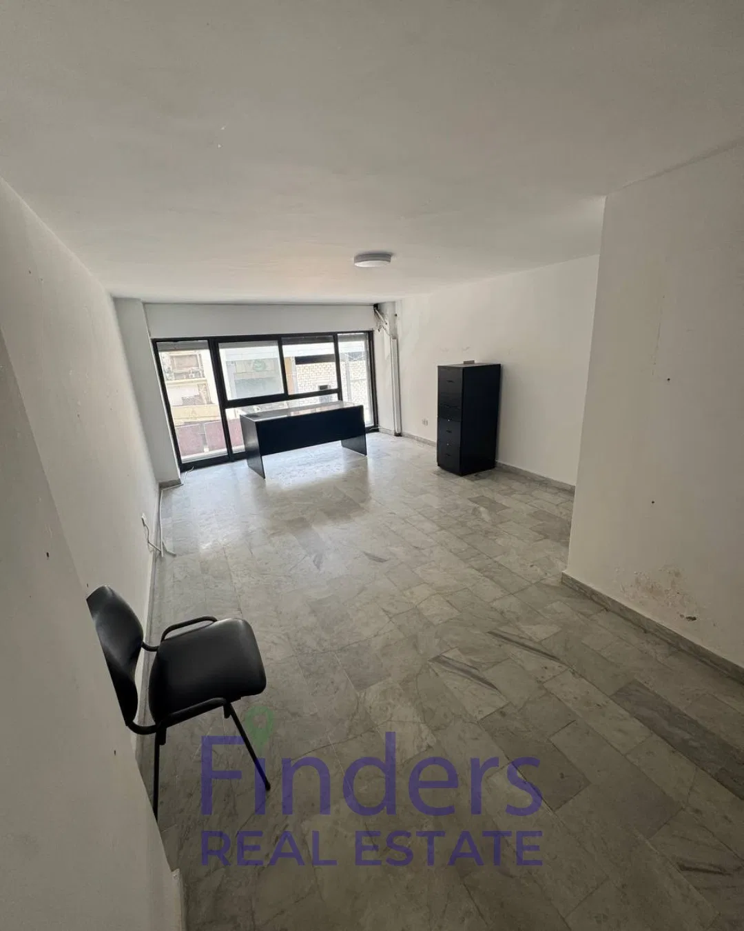 3-Floor shop for rent in Jal El Dib!, photo 3