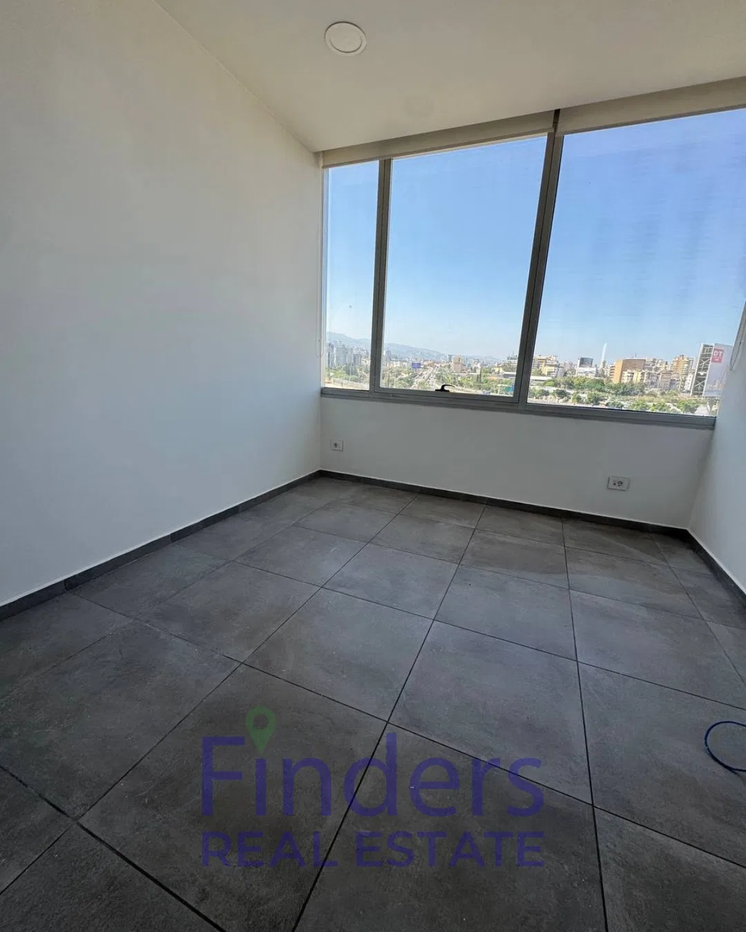 Office for rent in Sin El Fil!, photo 3
