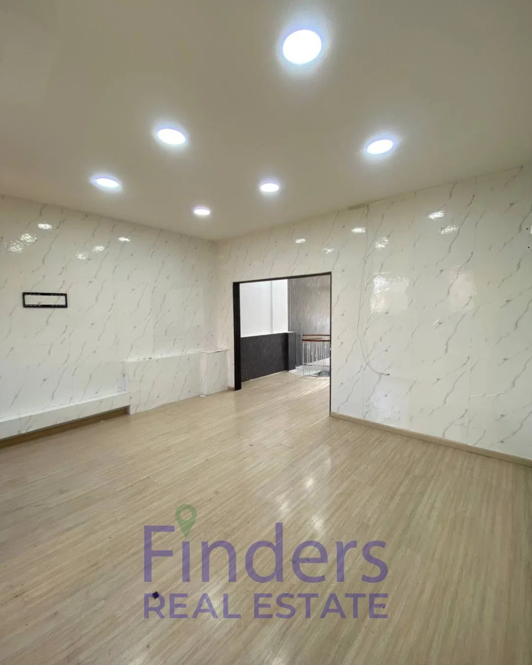 2-Floor shop for rent in Fanar!, photo 3
