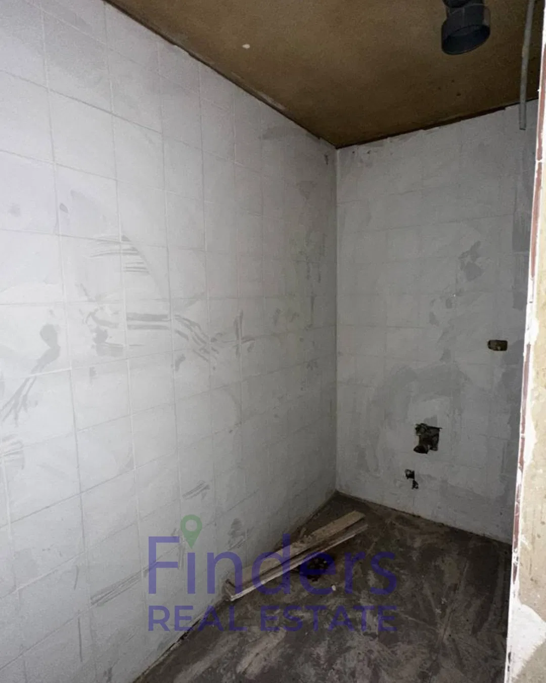 3-Floor shop for sale in Baouchriye!, photo 6