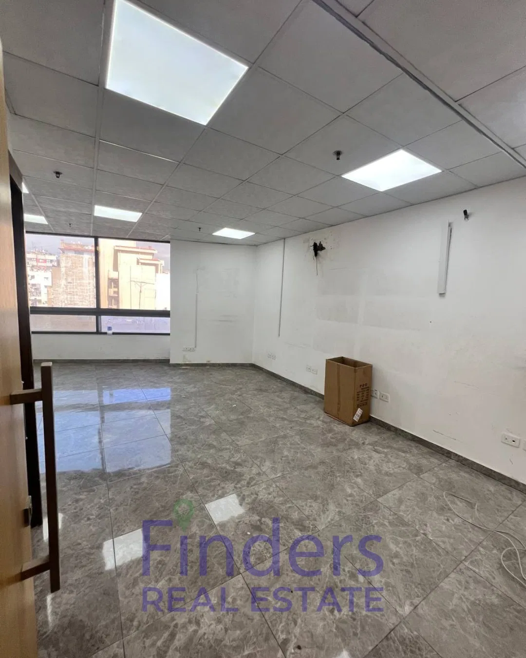 Office for sale in Mar Elias!, photo 2