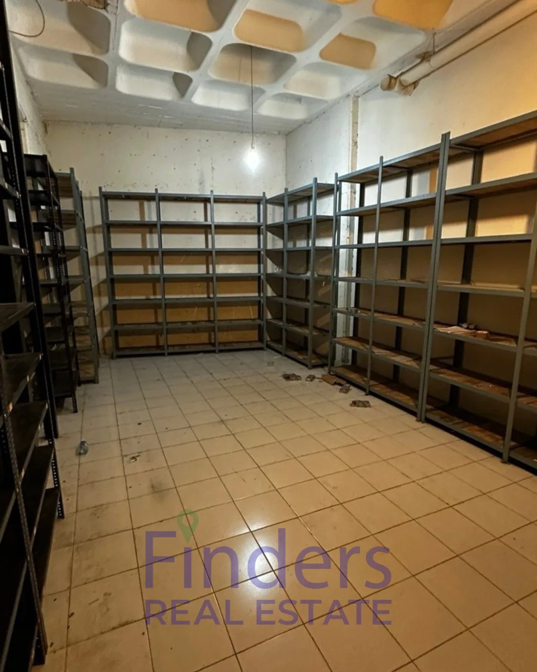 3-Floor shop for rent in Baouchriye!, photo 3
