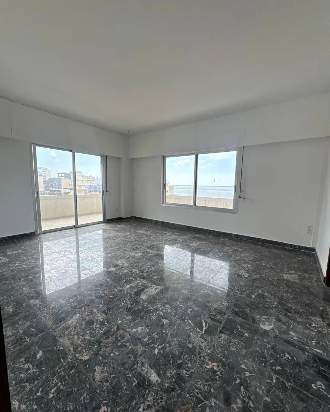 Office for rent in Jal El Dib!, photo 3