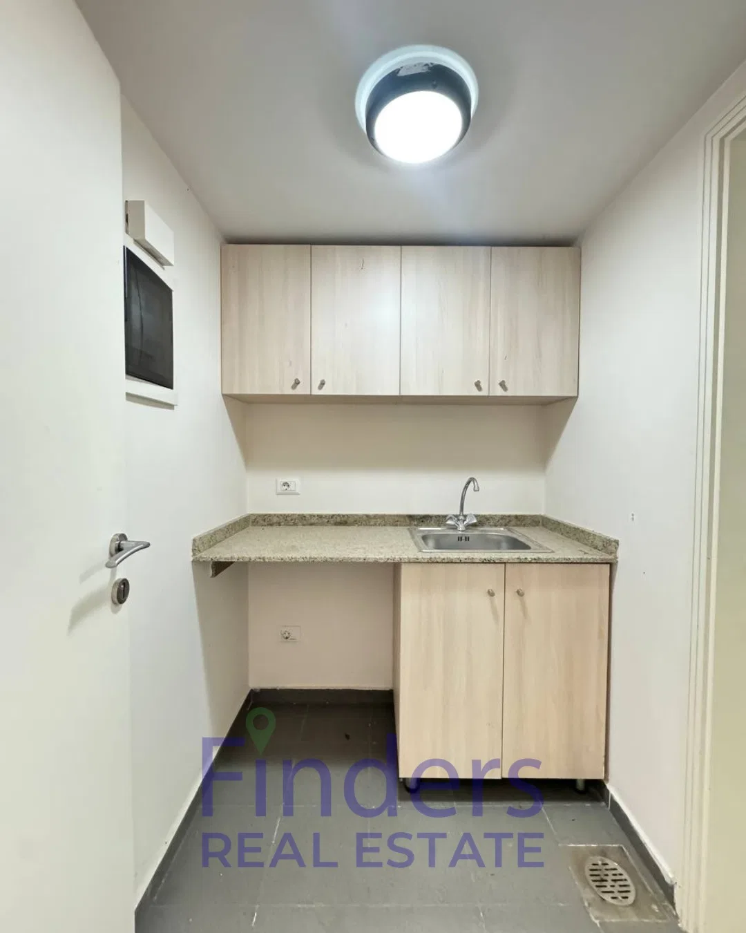 Office for rent in Jal El Dib!, photo 3