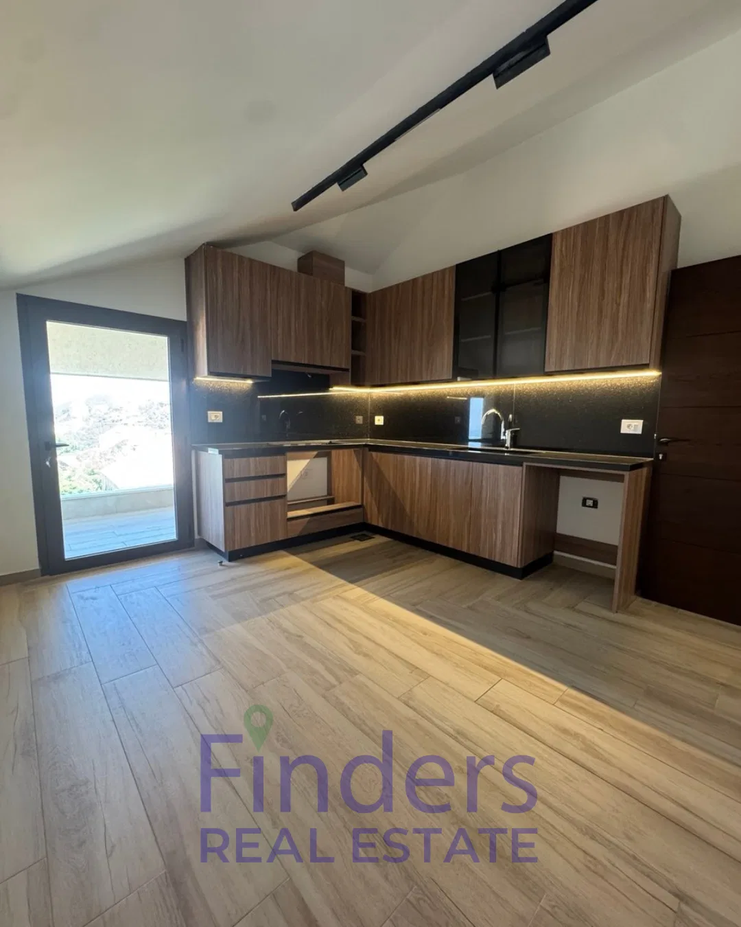 Apartment for sale in Baabdat!, photo 2