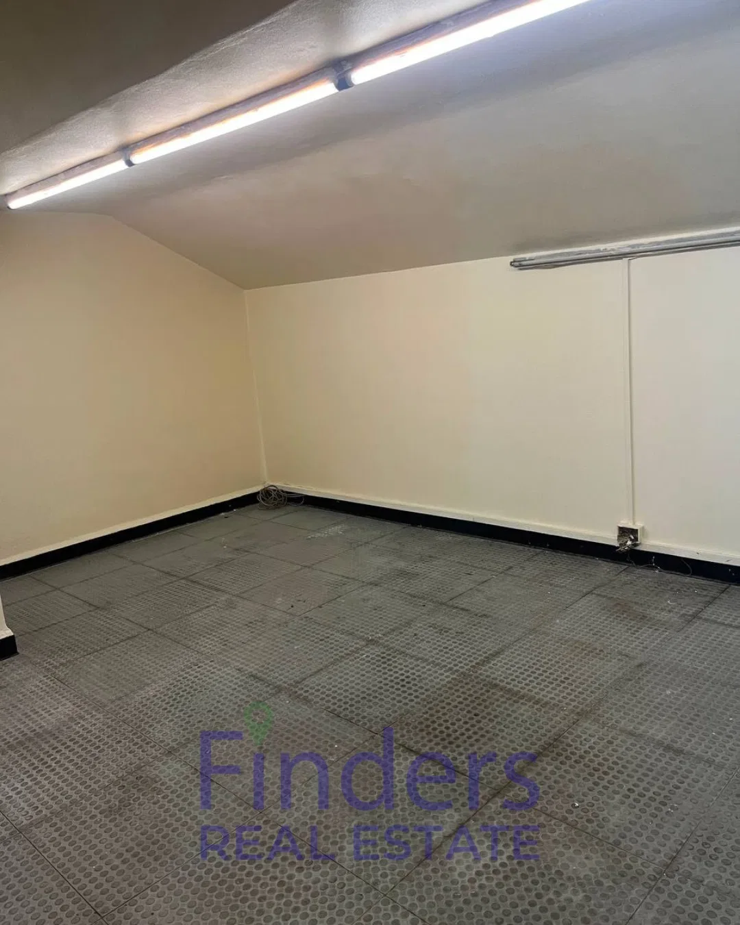 Warehouse for rent in Verdun!, photo 2