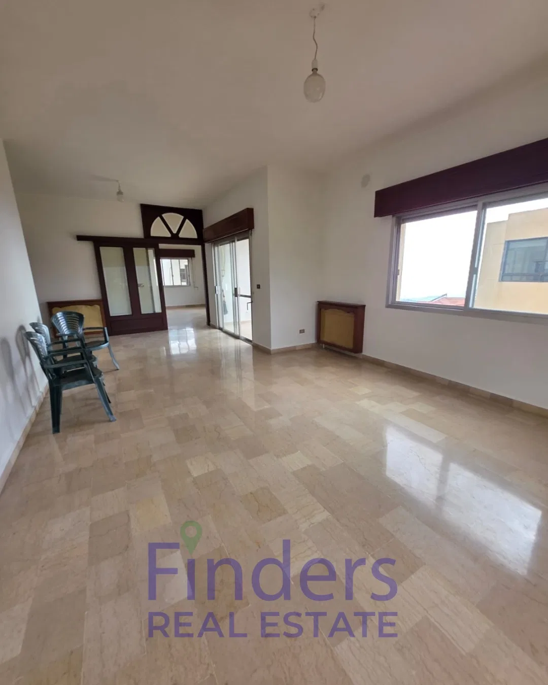 Apartment for sale in Mazraat Yachouh!, photo 2
