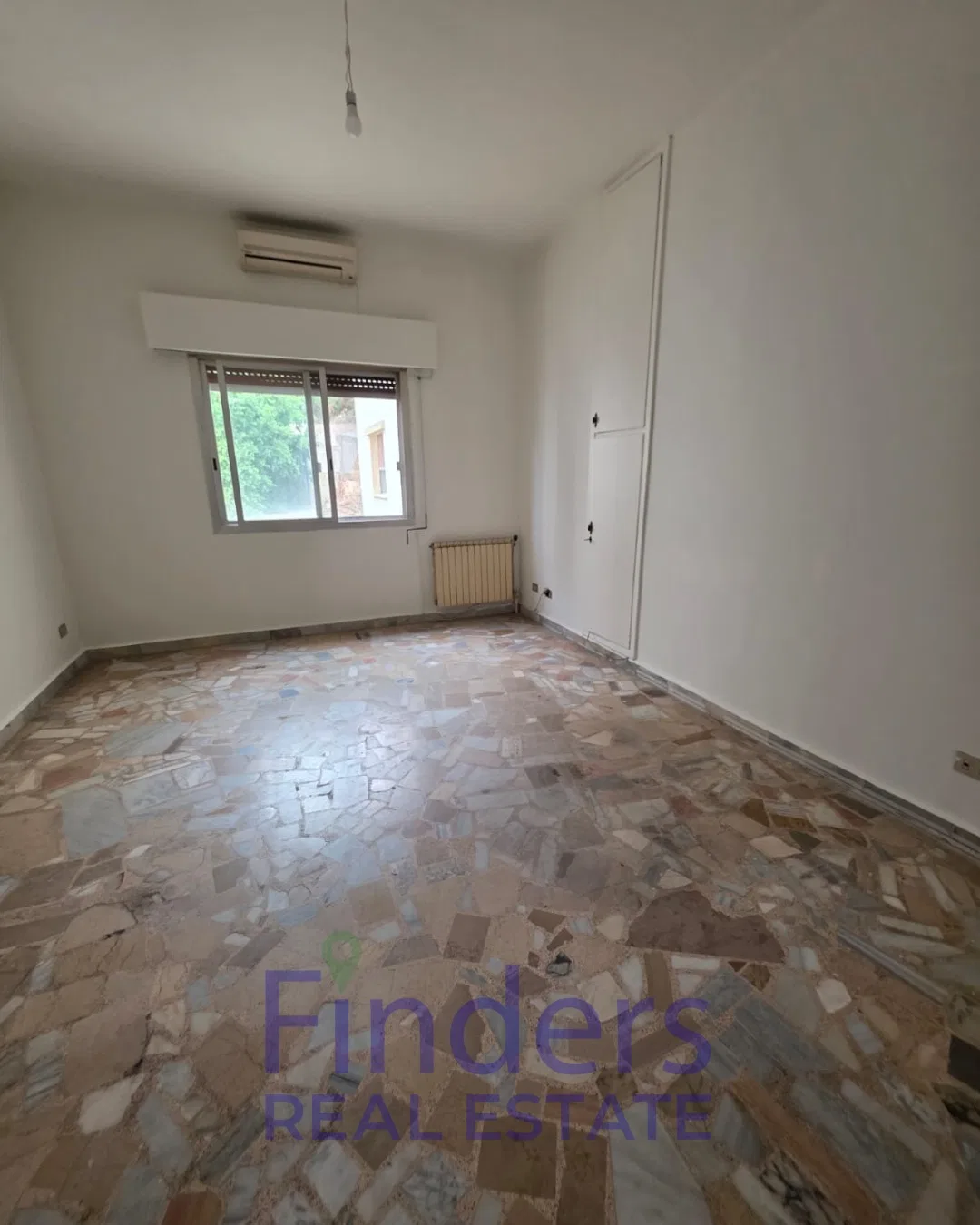 Apartment for sale in Mazraat Yachouh!, photo 5