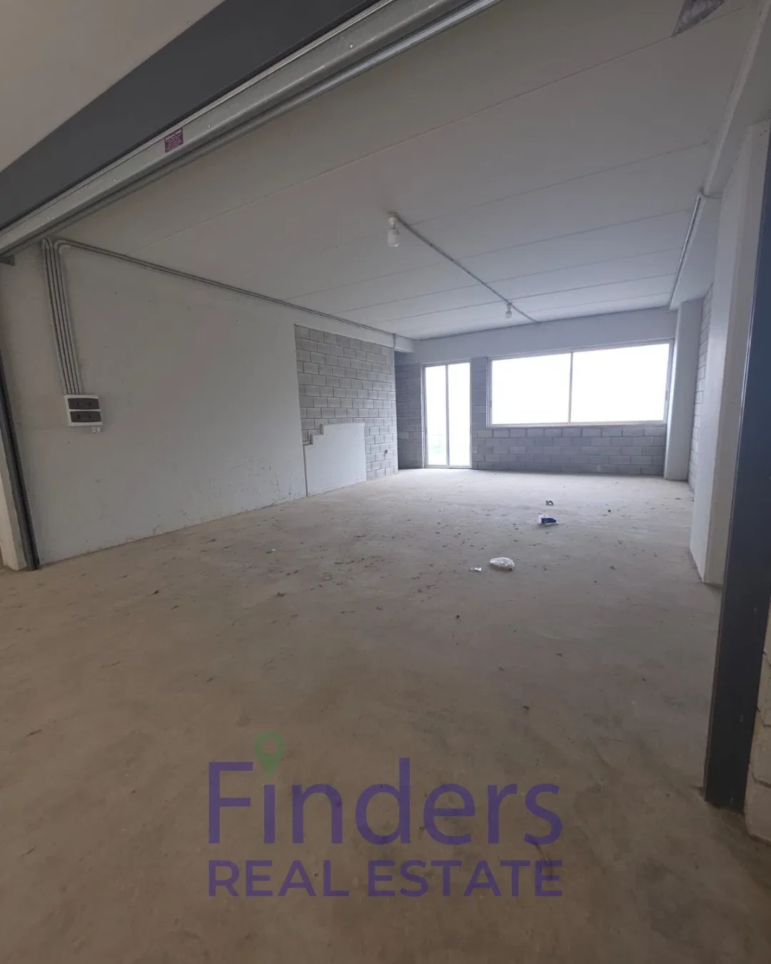 Warehouse for rent in Mazraat Yachouh!, photo 2