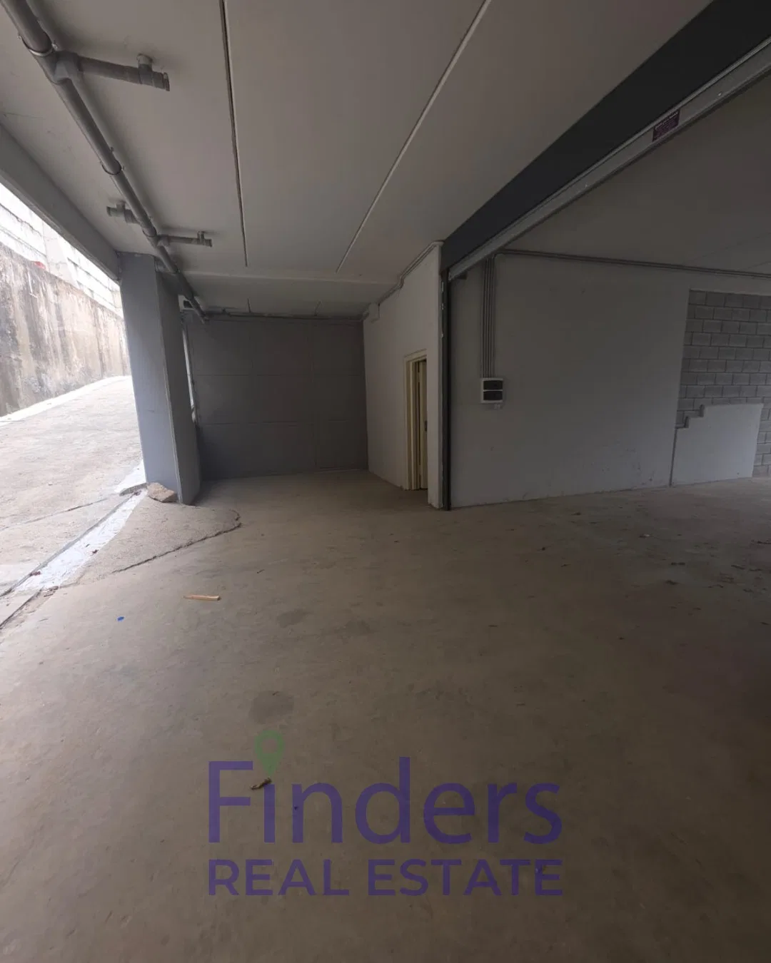 Warehouse for rent in Mazraat Yachouh!, photo 4