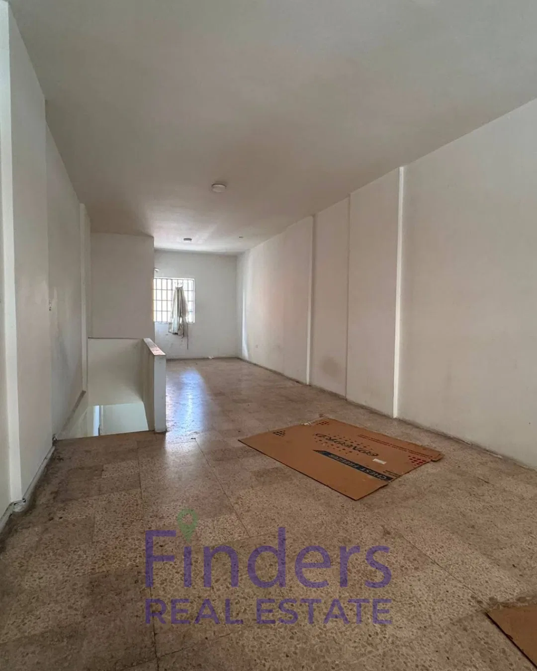 3-Floor Shop for rent in Sad El Baouchriyeh!, photo 2