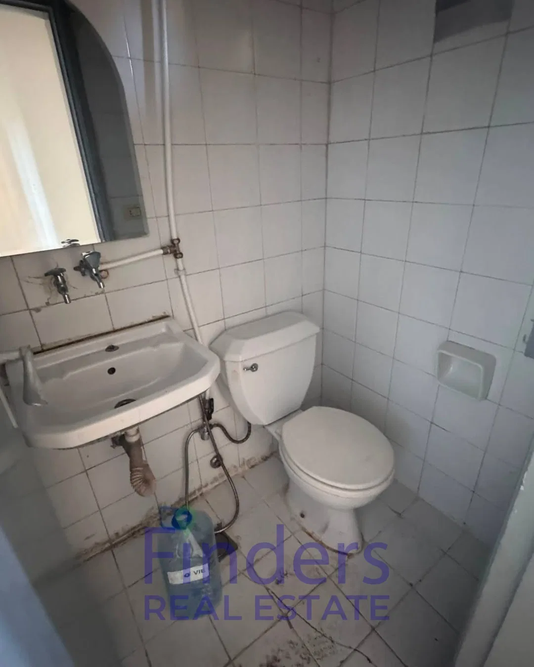 3-Floor Shop for rent in Sad El Baouchriyeh!, photo 4