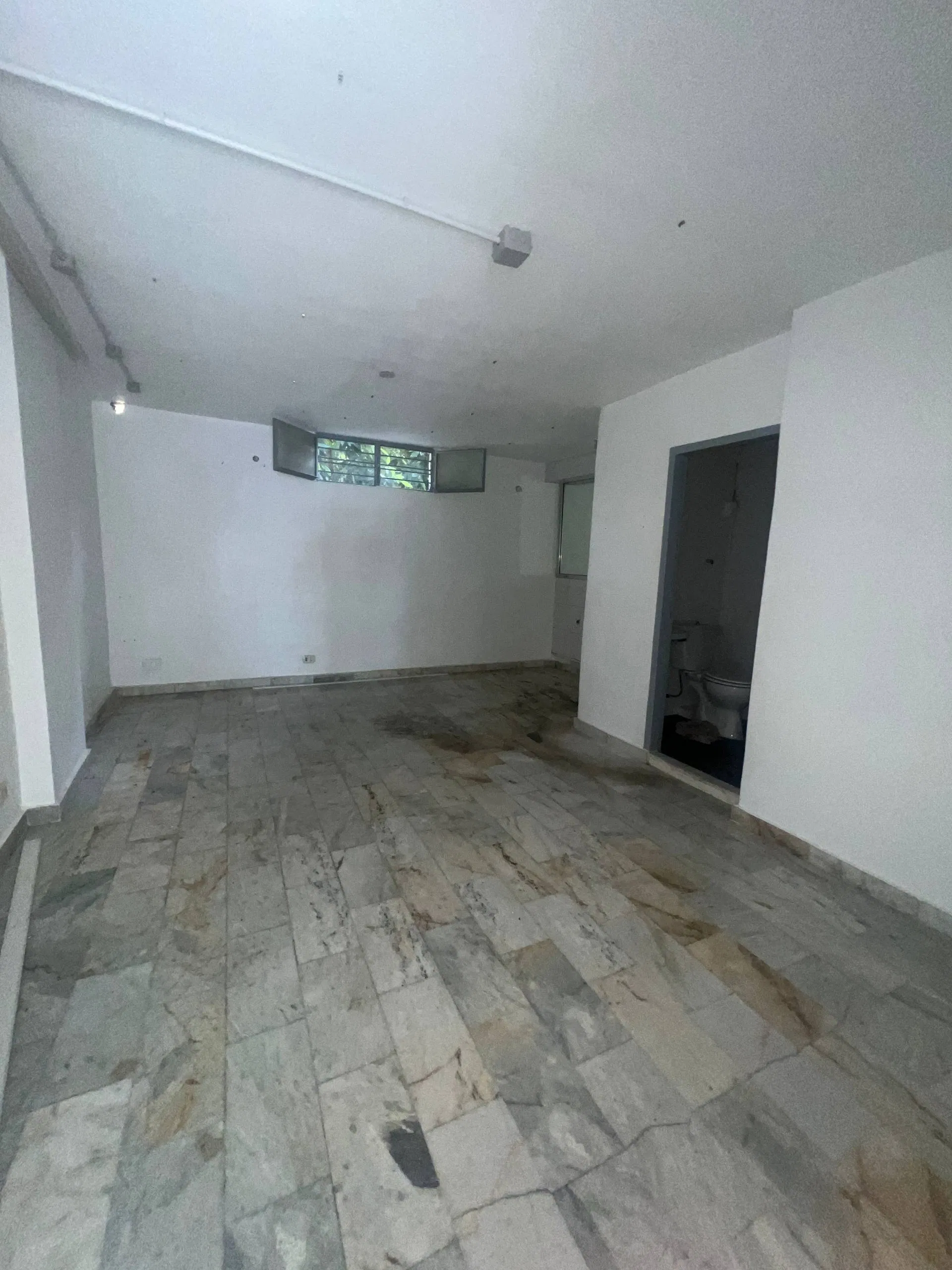 Shop for rent in Zalka!, photo 2