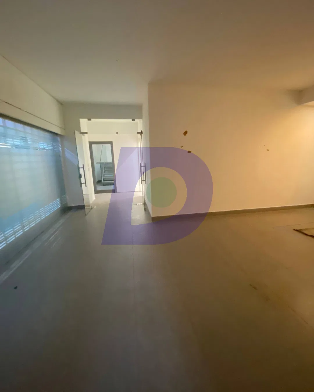 3-Floor shop for rent in Hamra!, photo 6