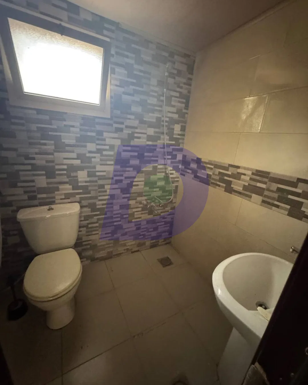 !شقة للبيع في برج حمود، صورة 3