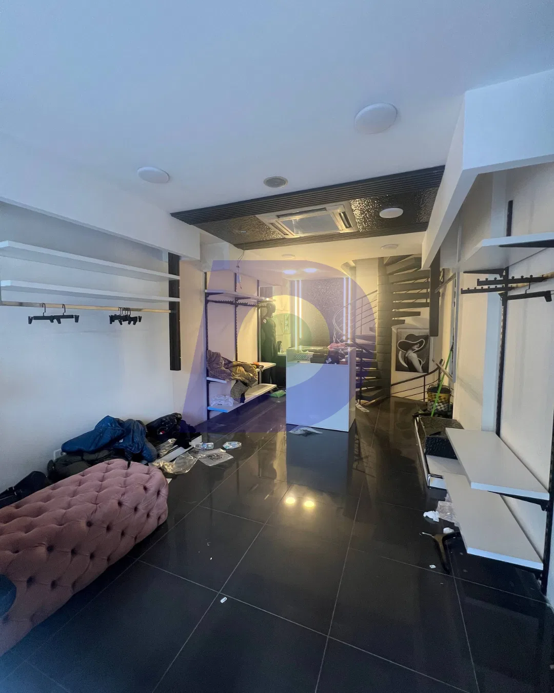 3-Floor shop for rent in Jal El Dib!, photo 2
