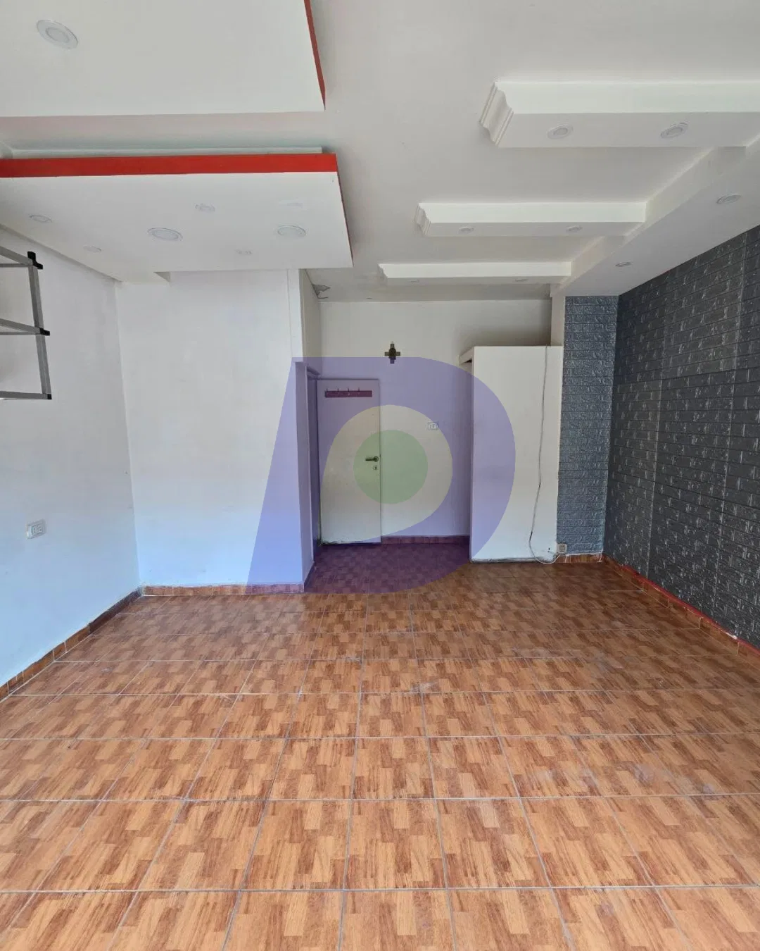 Shop for rent in Hazmieh!, photo 2